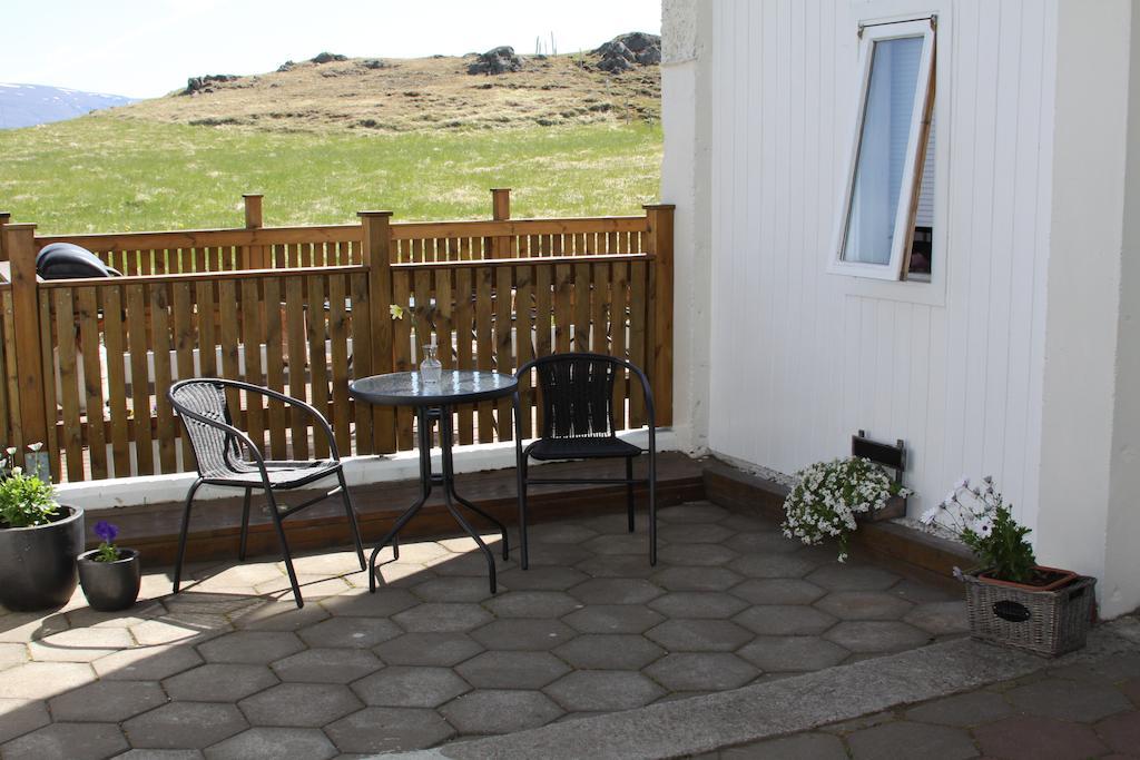 Lónsá Guesthouse Akureyri Exterior foto