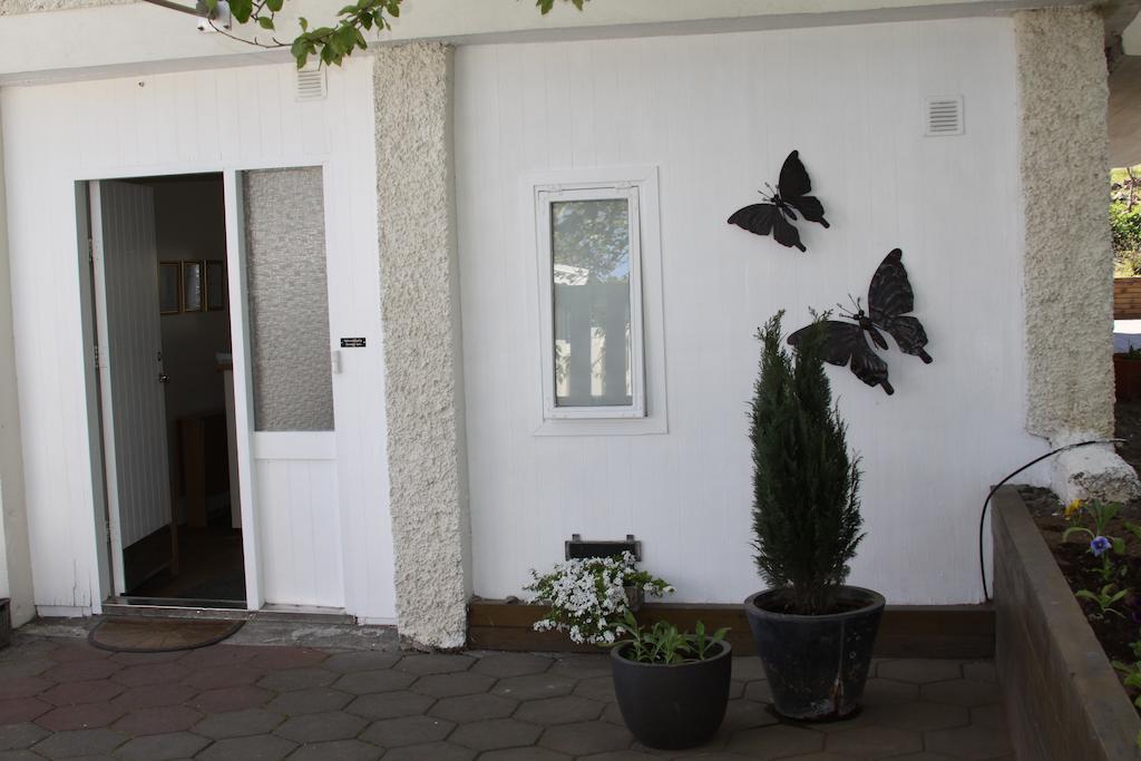 Lónsá Guesthouse Akureyri Exterior foto